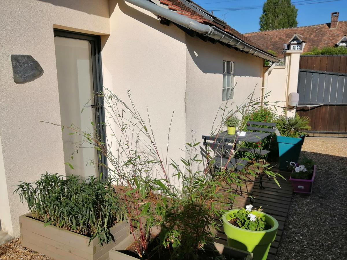 Le Clos Du 51 - Chambres D'Hotes Abondant エクステリア 写真