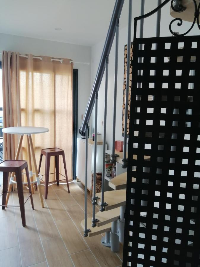 Le Clos Du 51 - Chambres D'Hotes Abondant エクステリア 写真