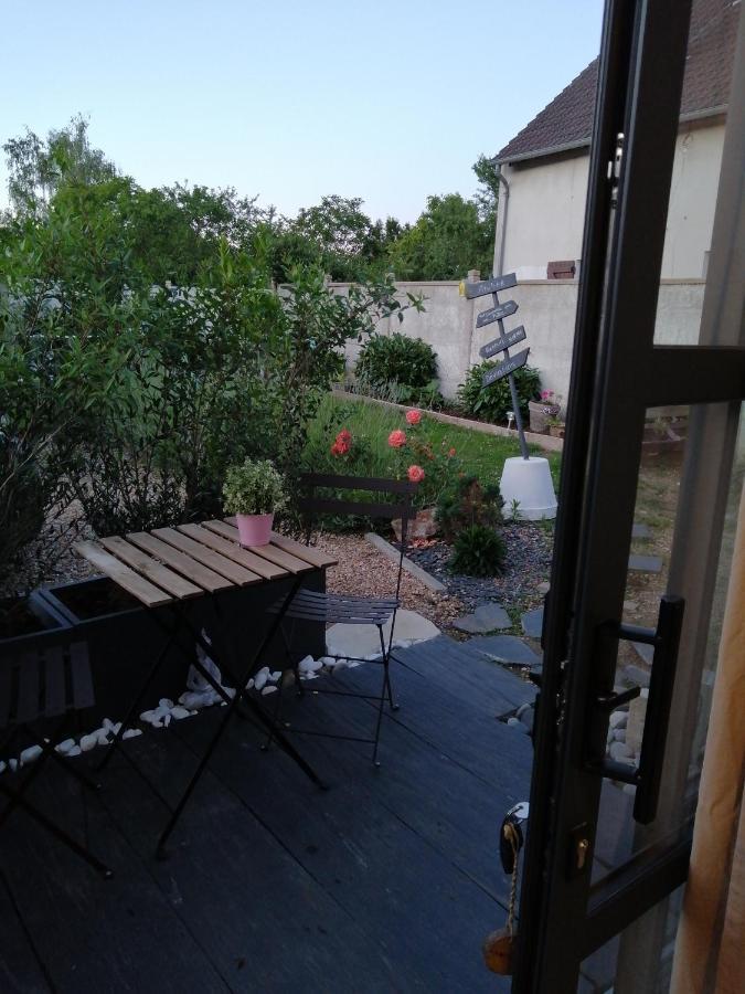 Le Clos Du 51 - Chambres D'Hotes Abondant エクステリア 写真