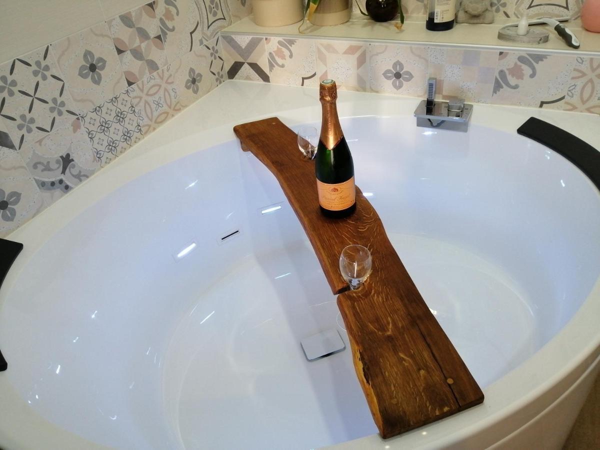 Le Clos Du 51 - Chambres D'Hotes Abondant エクステリア 写真