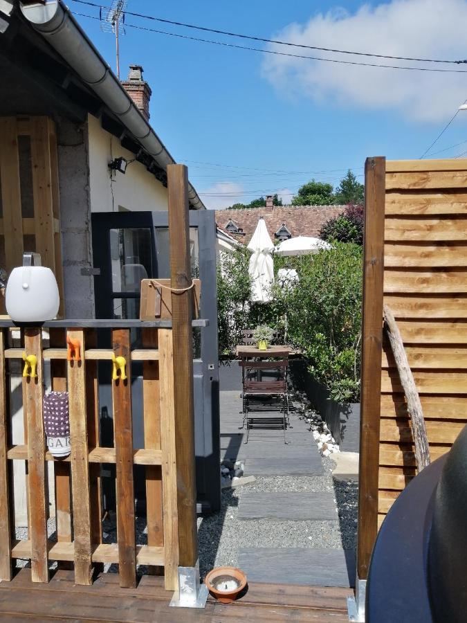 Le Clos Du 51 - Chambres D'Hotes Abondant エクステリア 写真